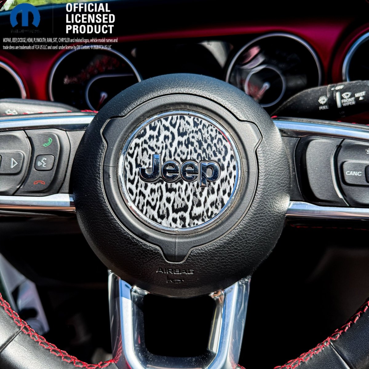 Jeep Wrangler JK Steering Wheel Circle Grayscale Leopard Vinyl Decal Sticker 2007-2017 - Tiny Wrapz