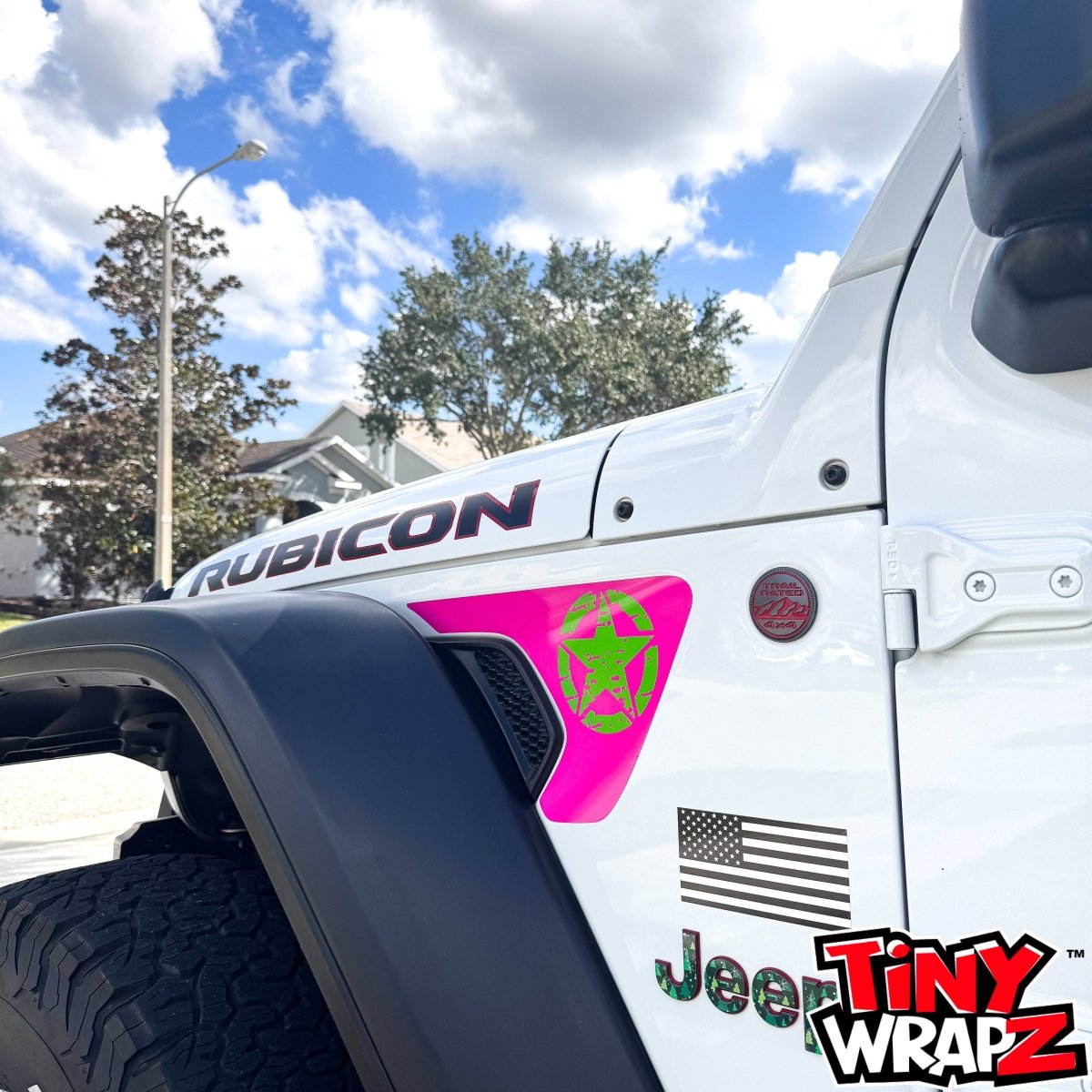 Jeep Fender Vent Decals Pair "Green on Pink Distressed Star" Fits 2018-2026 Wrangler JL & Gladiator - Tiny Wrapz