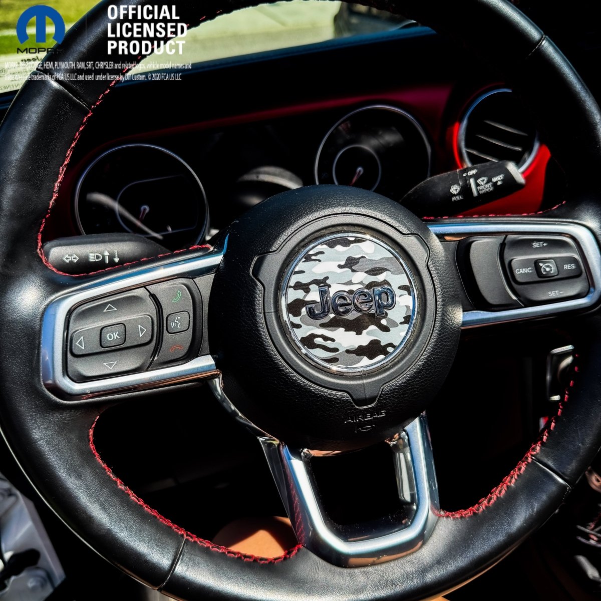 Jeep Wrangler JL Gladiator Steering Wheel Circle Grayscale Camo Vinyl Decal Sticker - Tiny Wrapz