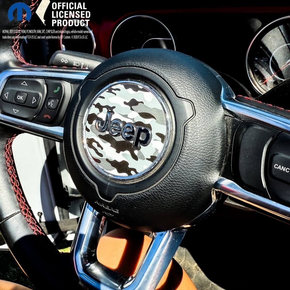 Jeep Wrangler JL Gladiator Steering Wheel Circle Grayscale Camo Vinyl Decal Sticker - Tiny Wrapz