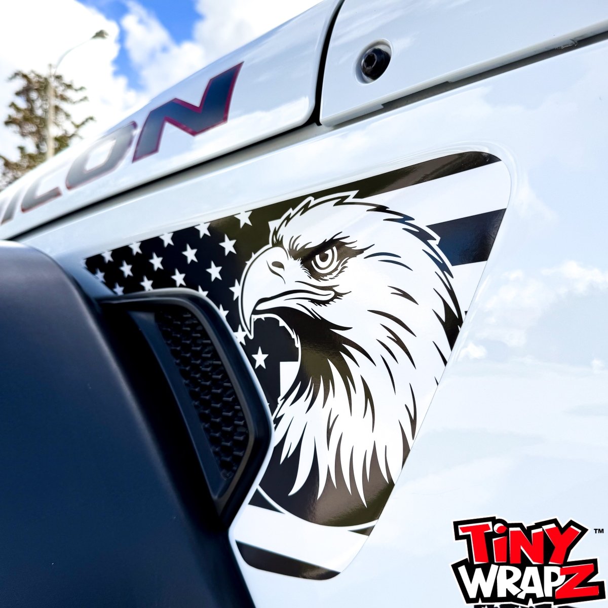 Jeep Fender Vent Decals Pair "Black and White Eagle American Flag" Fits 2018-2026 Wrangler JL & Gladiator - Tiny Wrapz