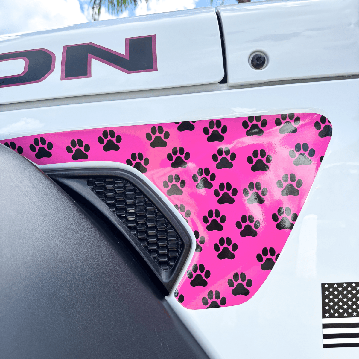 Jeep Fender Vent Decals Pair "Dog Paws" Fits 2018-2026 Wrangler JL & Gladiator - Tiny Wrapz