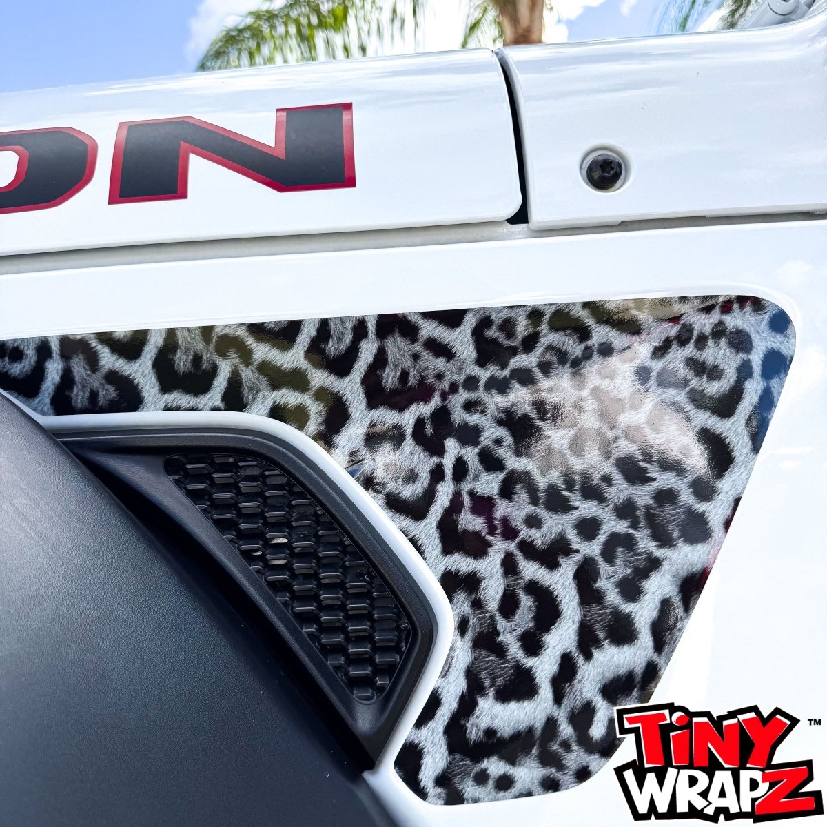 Jeep Fender Vent Decals Pair "Grayscale Leopard" Fits 2018-2026 Wrangler JL & Gladiator - Tiny Wrapz